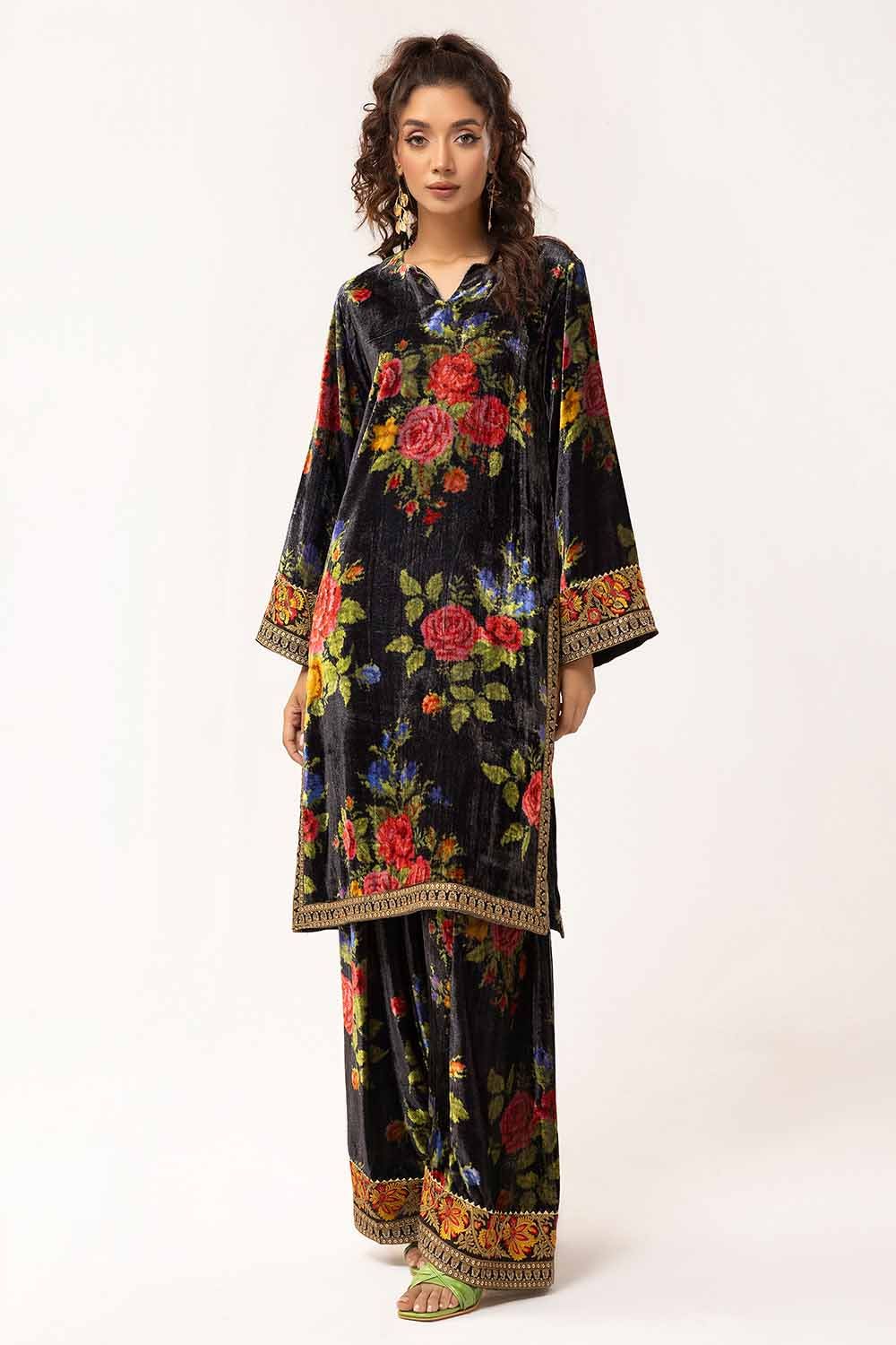 Gul Ahmed 2 Piece Unstitched Embroidered Velvet Suit VLT-42002