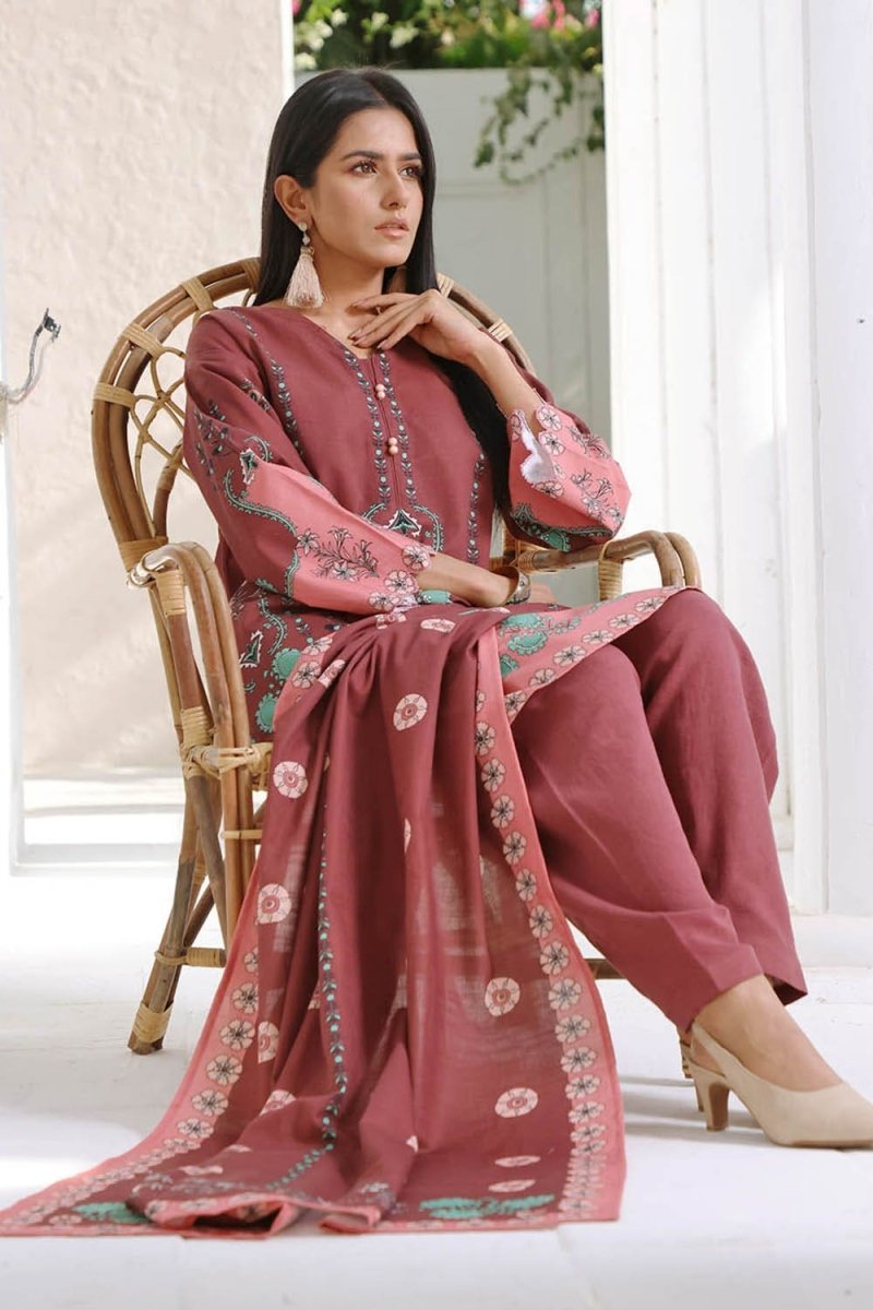 Gul Ahmed 3PC Printed Khaddar Stitched Suit WNS-12119