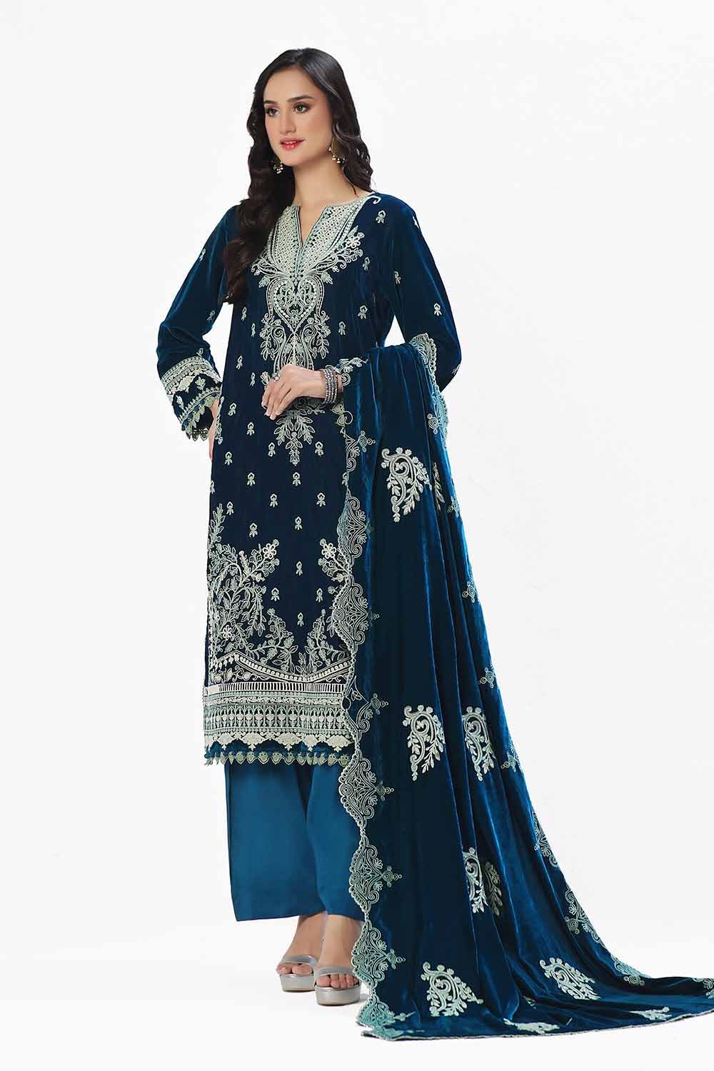 Gul Ahmed 3 Piece Unstitched Embroidered Velvet Suit with Embroidered Velvet Dupatta WV-42004