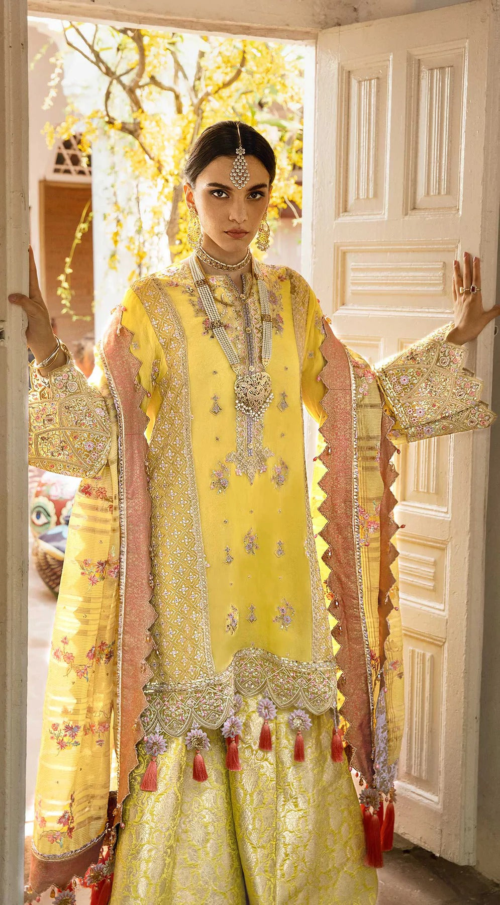 Anaya By Kiran Chaudhry 3 Piece Unstitched Embroidered Chiffon Suit - AKW22-04 ALARA