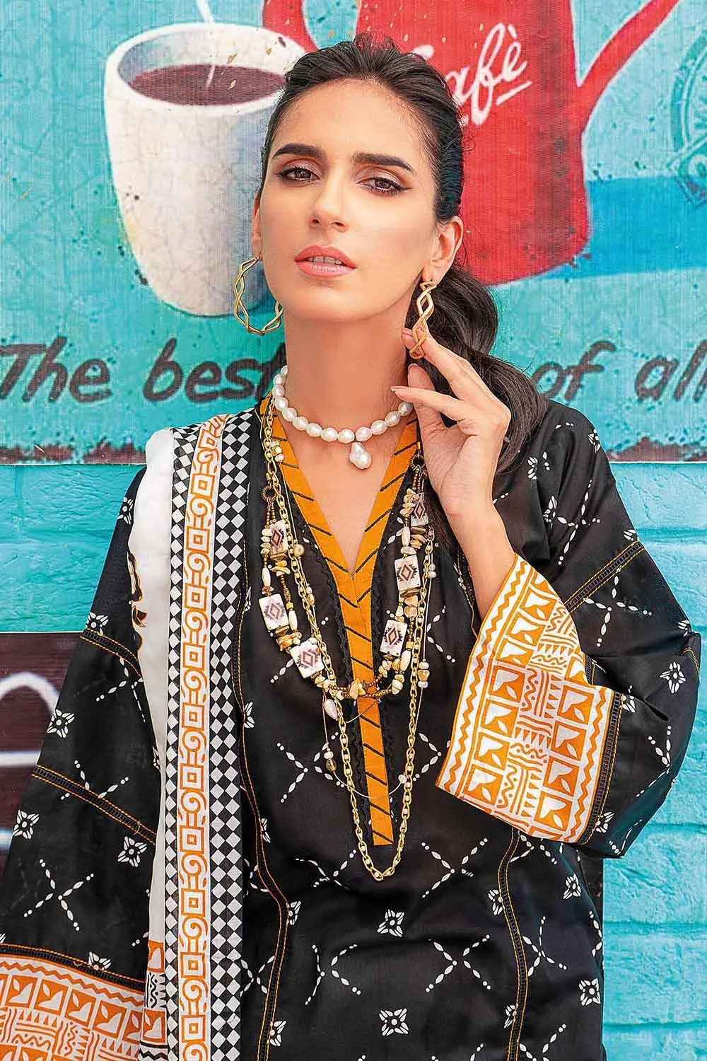 Gul Ahmed 3PC Stitched Printed Lawn Suit CL-1129 A