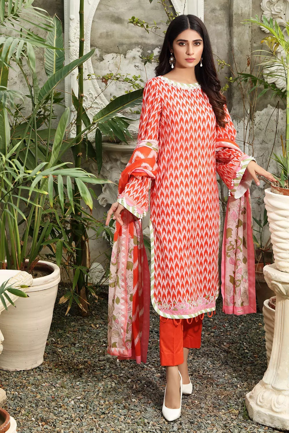 Gul Ahmed 3PC Unstitched Printed Lawn Suit With Silverplus Antibacterial Finish CL-1212-B