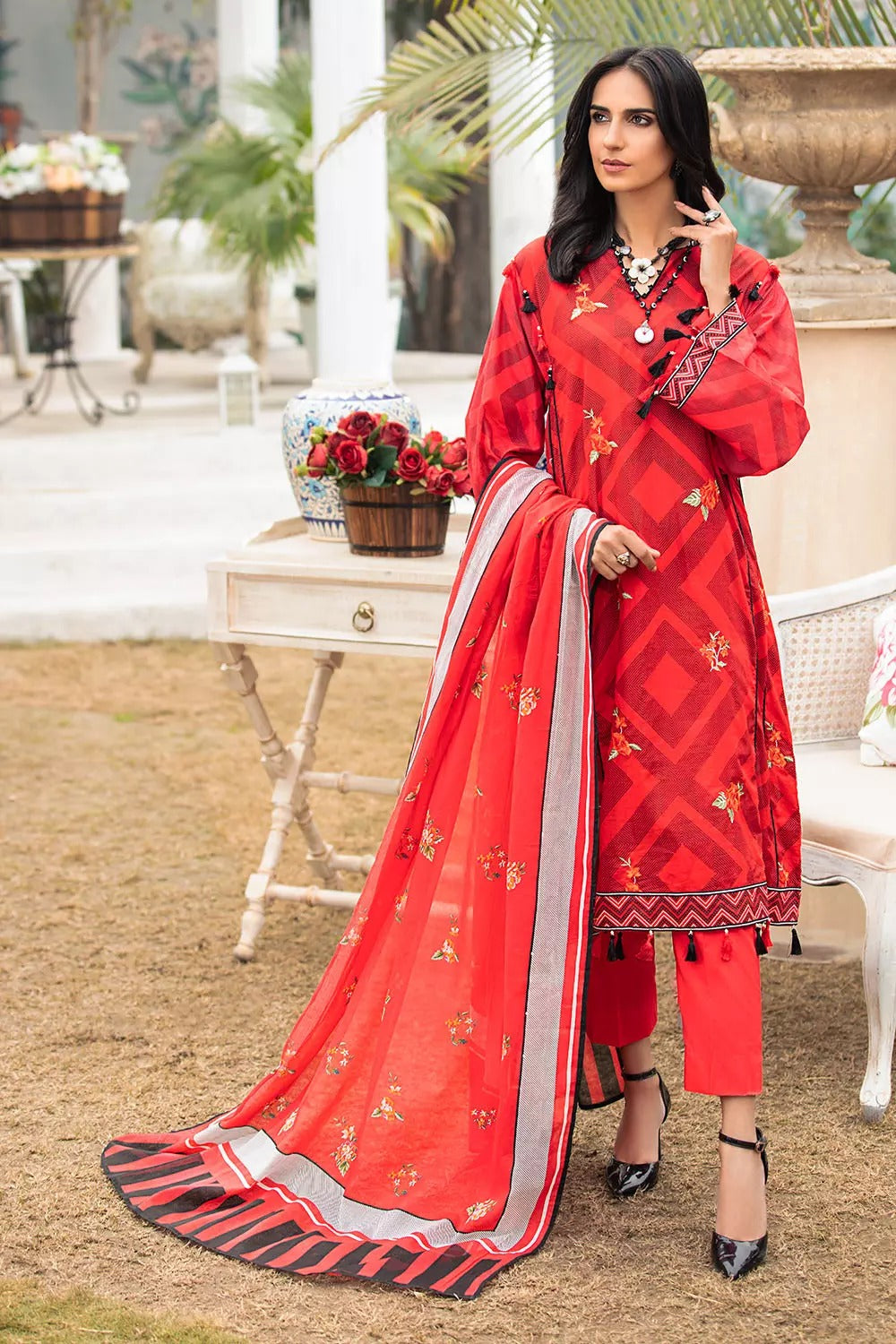 Gul Ahmed 3PC Unstitched Embroidered Printed Lawn Suit With Printed Lawn Dupatta CL-1218