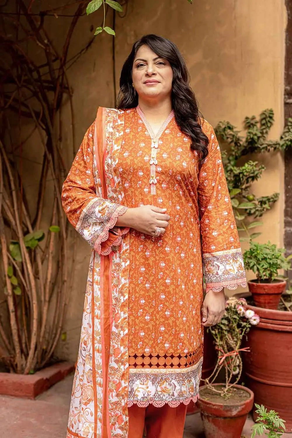 Gul Ahmed 3PC Lawn Unstitched Printed Suit CL-22140 A