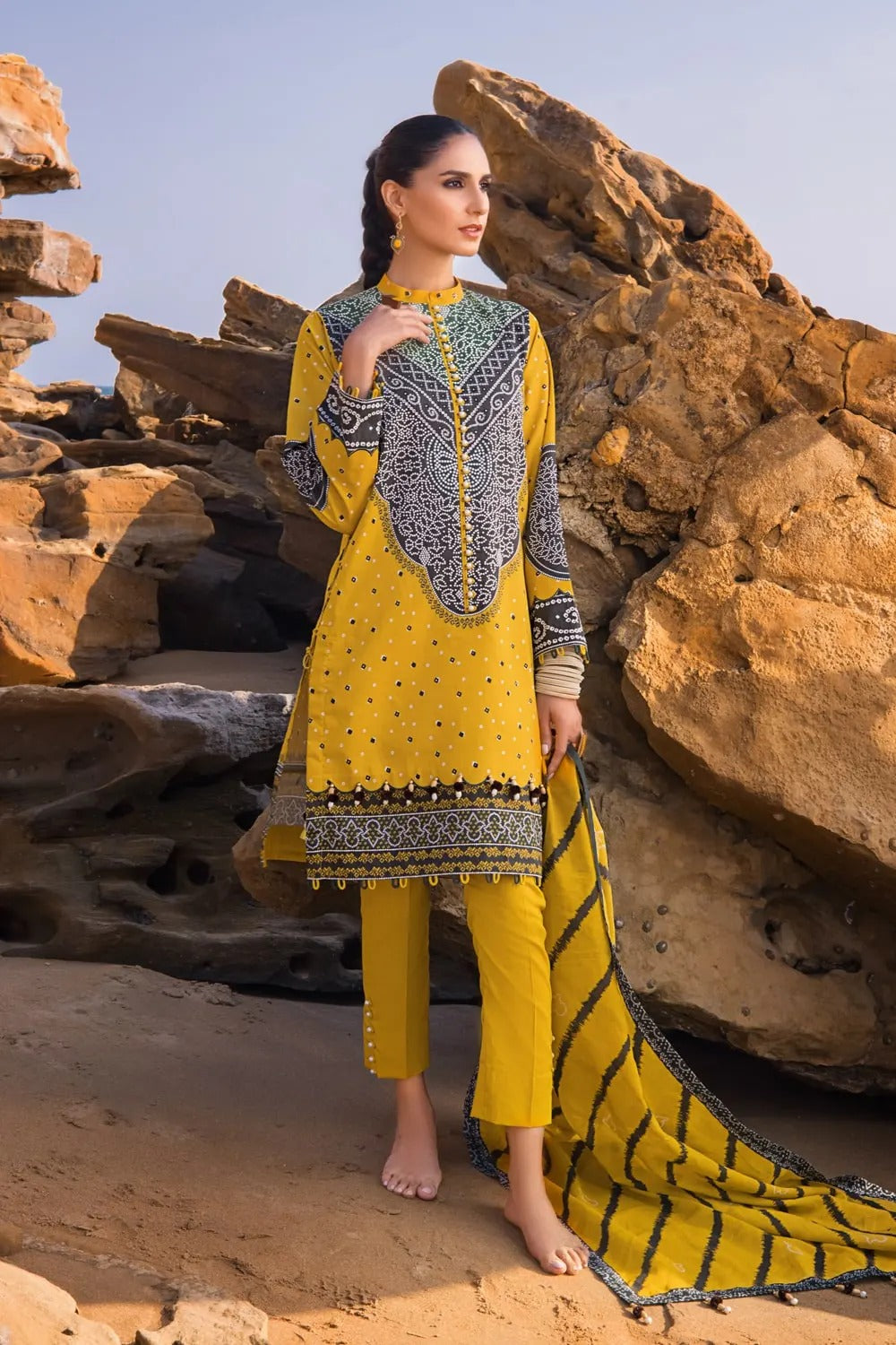 Gul Ahmed 3PC Chunri Lawn Stitched Suit CL-22143 A