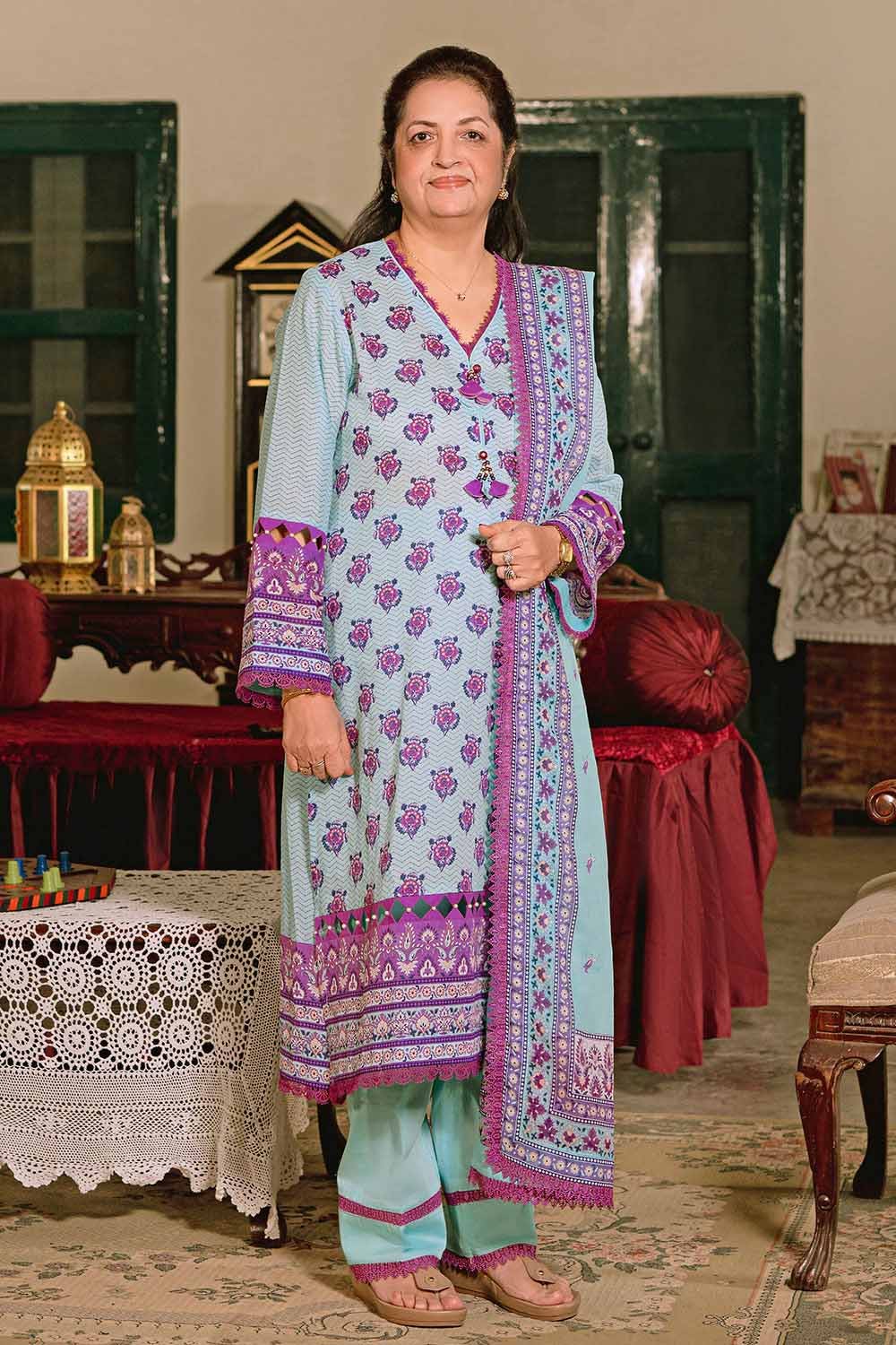 Gul Ahmed 3PC Unstitched Printed Lawn Suit CL-32077 A