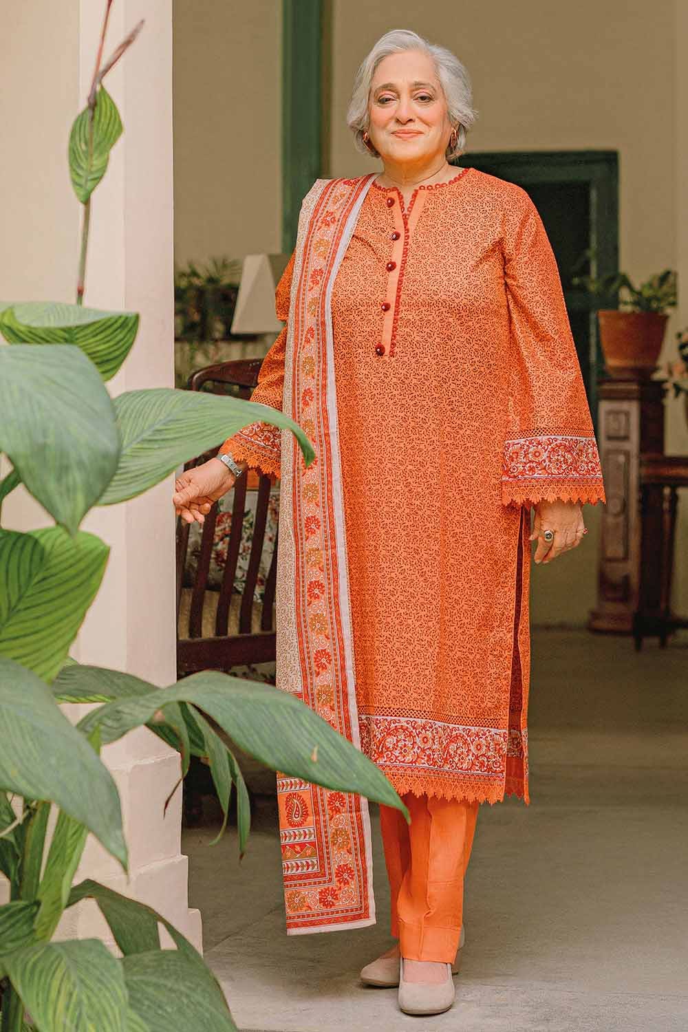 Gul Ahmed 3PC Unstitched Printed Lawn Suit CL-32079 A