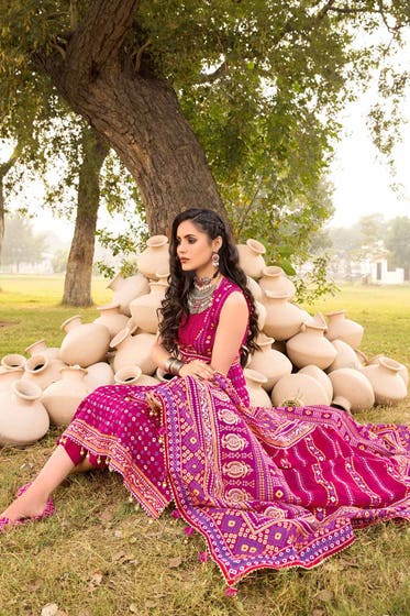 Gul Ahmed 3PC Chunri Lawn Unstitched Gold Printed Suit CL-32140 A