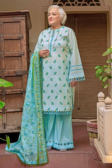 Gul Ahmed 3PC Lawn Unstitched Embroidered Suit CL-32171