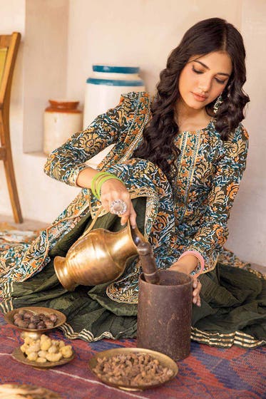 Gul Ahmed 3PC Lawn Unstitched Printed Suit CL-32237 A