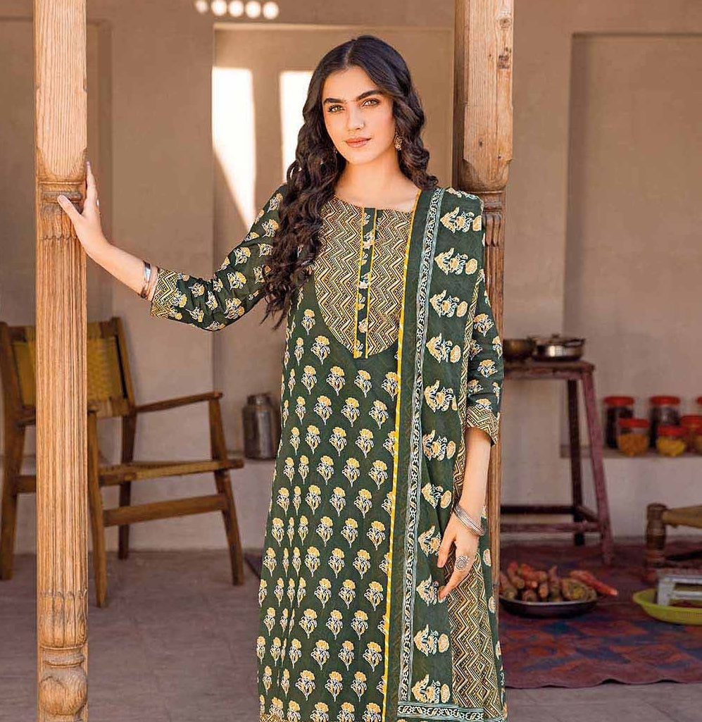 Gul Ahmed 3PC Lawn Stitched Printed Suit CL-32242 A