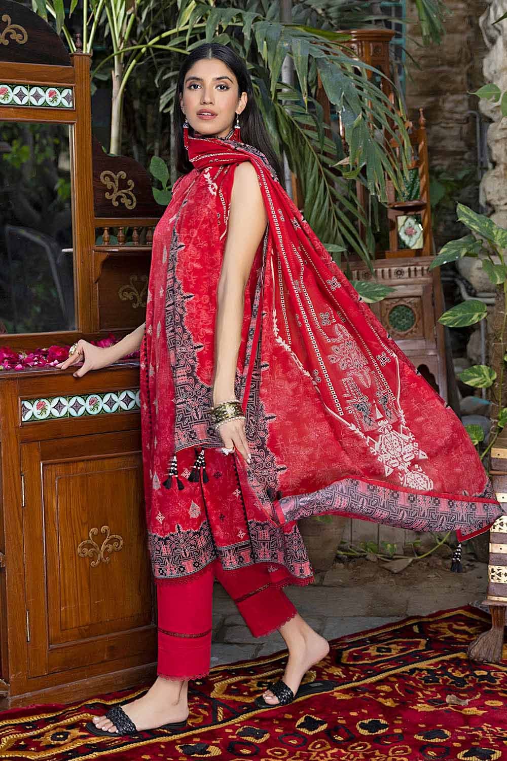 Gul Ahmed 3PC Lawn Unstitched Printed Suit CL-32263