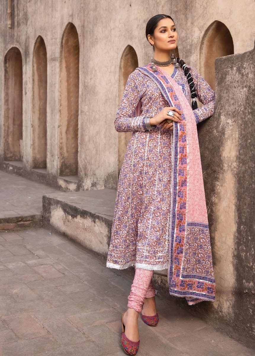 Gul Ahmed 3PC Lawn Unstitched Foil Printed Suit CL-32462 B