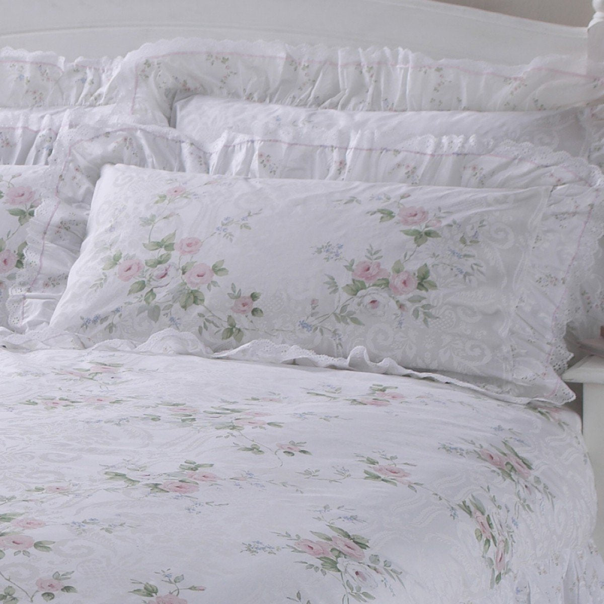Vantona Country Charlotte Quilted Fitted Bedspread - Pink
