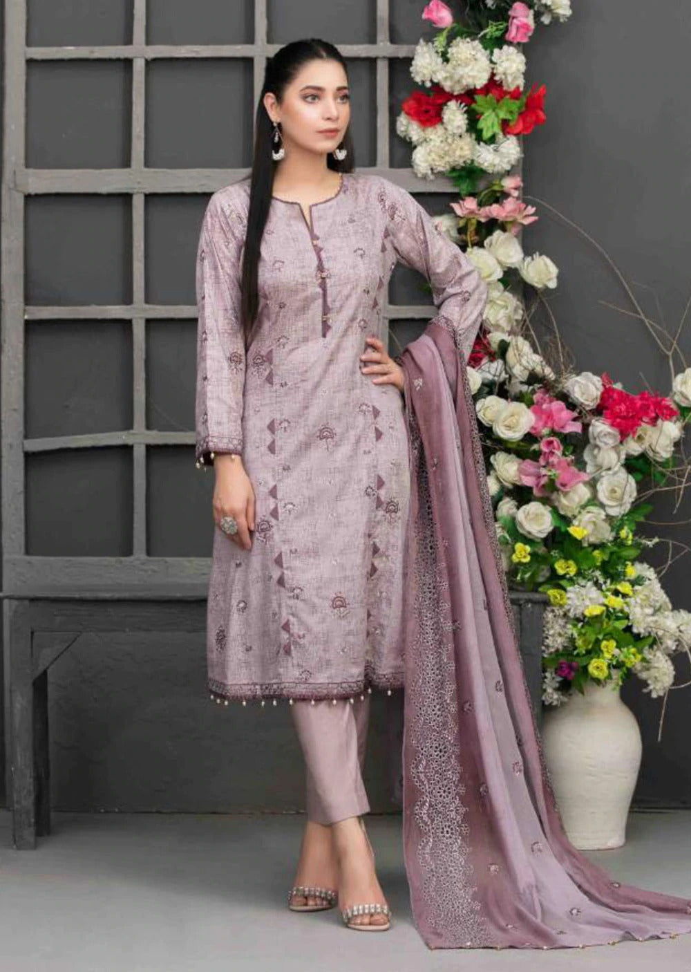 Tawakkal Fabrics 3 Piece Stitched Paste Printed Embroidered Lawn Suit D-6688