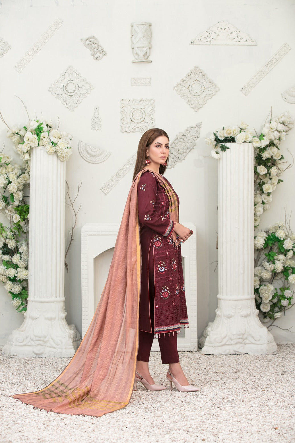 Tawakkal Fabrics 3 Piece Stitched Fancy Embroidered Lawn Suit D-6776