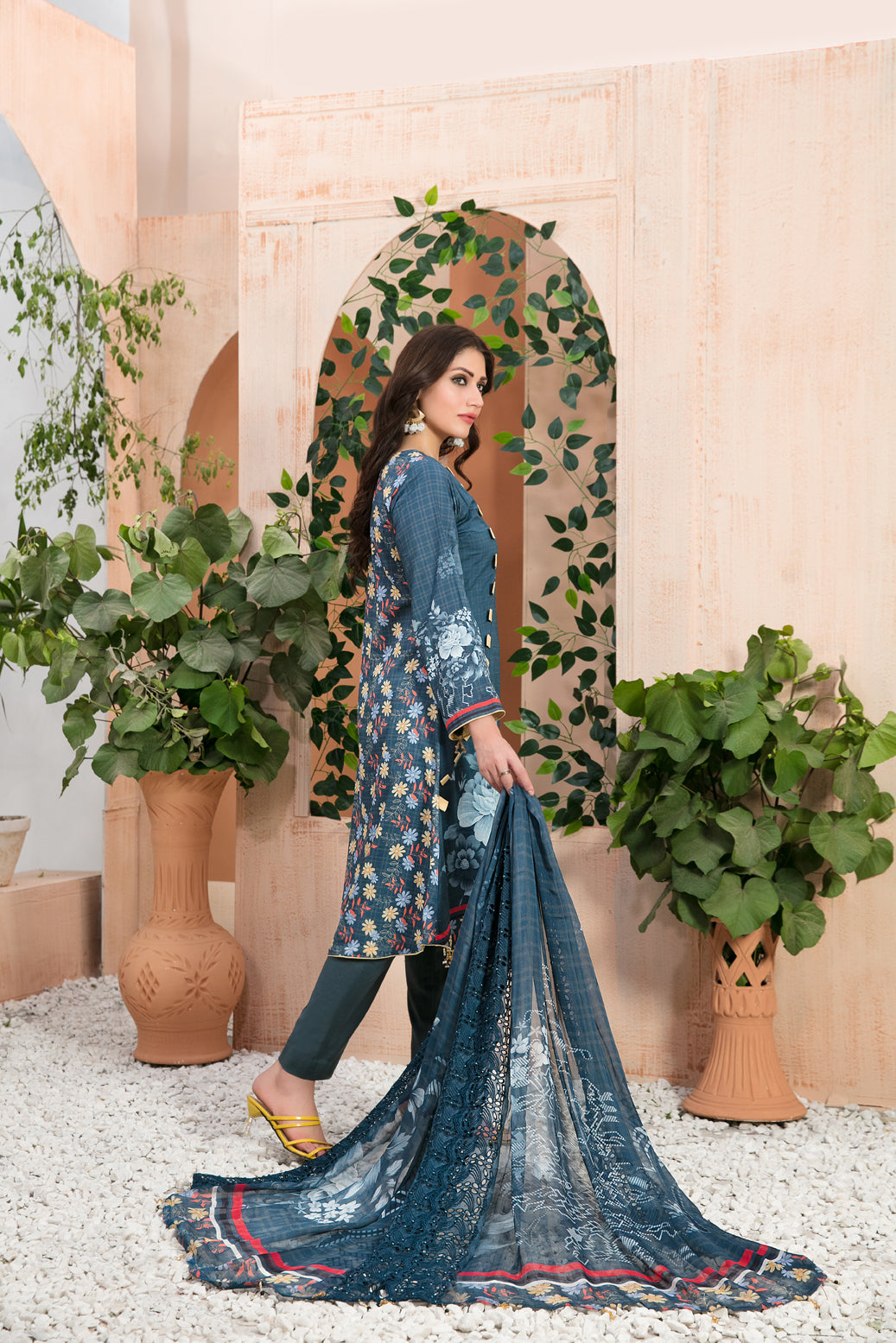 Tawakkal Fabrics 3 Piece Stitched Digital Printed Lawn Suit D-7037