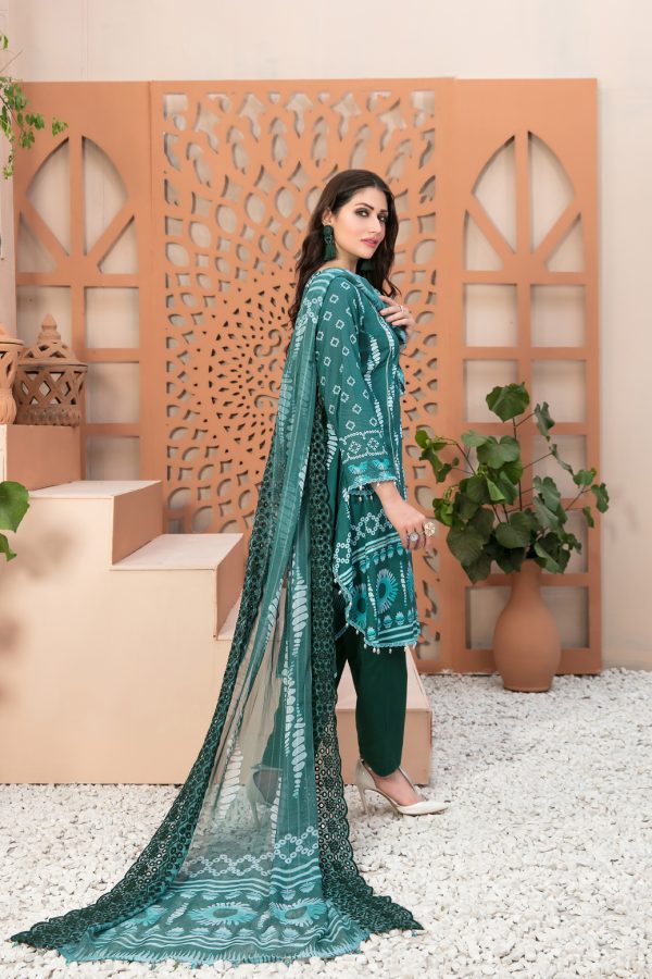 Tawakkal Fabrics 3 Piece Stitched Digital Printed Lawn Suit D-7040