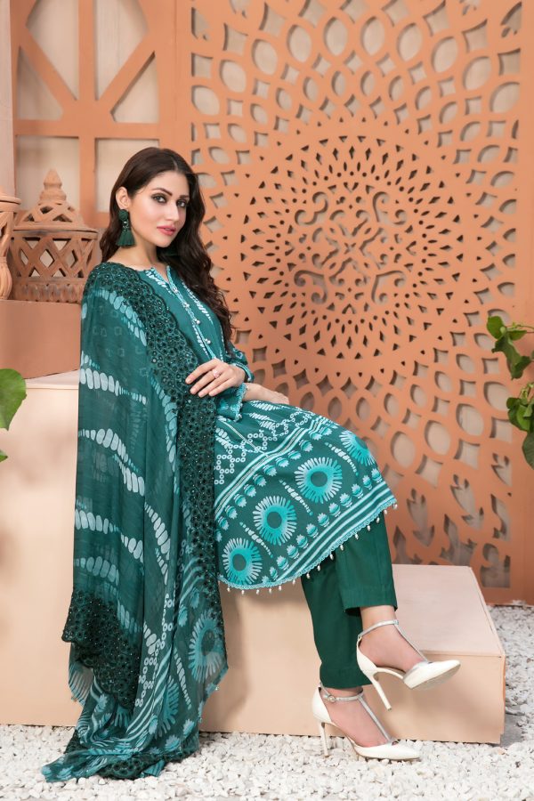 Tawakkal Fabrics 3 Piece Stitched Digital Printed Lawn Suit D-7040