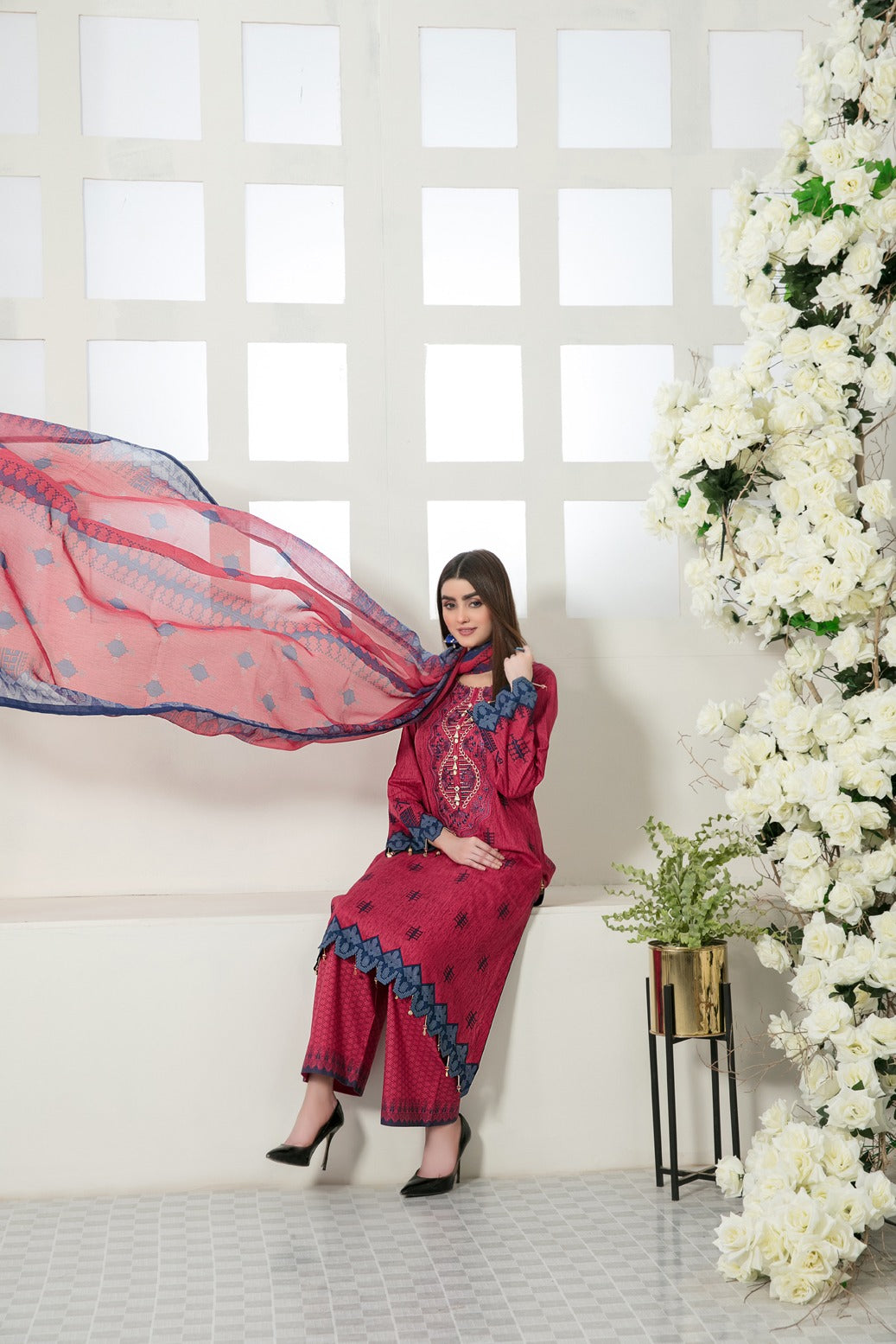 Tawakkal Fabrics 3 Piece Stitched Embroidered Digital Printed Lawn Suit D-7098