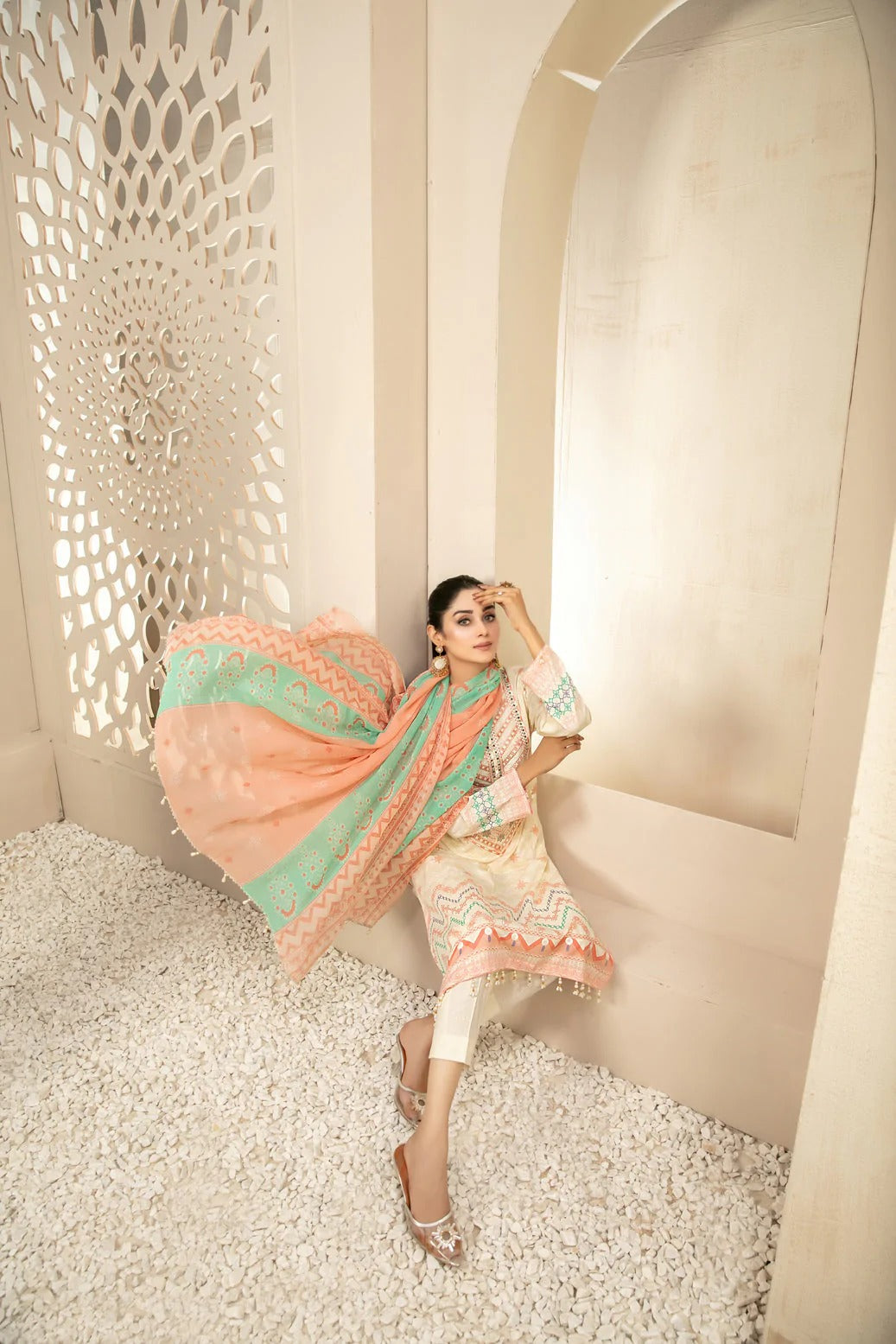 Tawakkal Fabrics 3 Piece Stitched Embroidered Digital Printed Lawn Suit D-7187