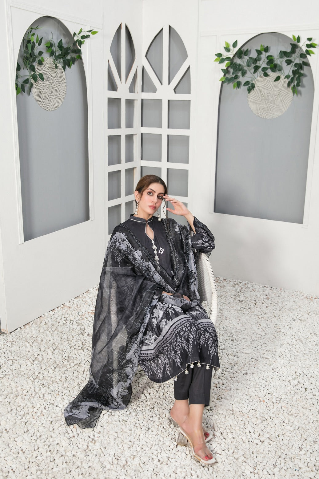 Tawakkal Fabrics 3 Piece Stitched Digital Printed Lawn Suit D-7424