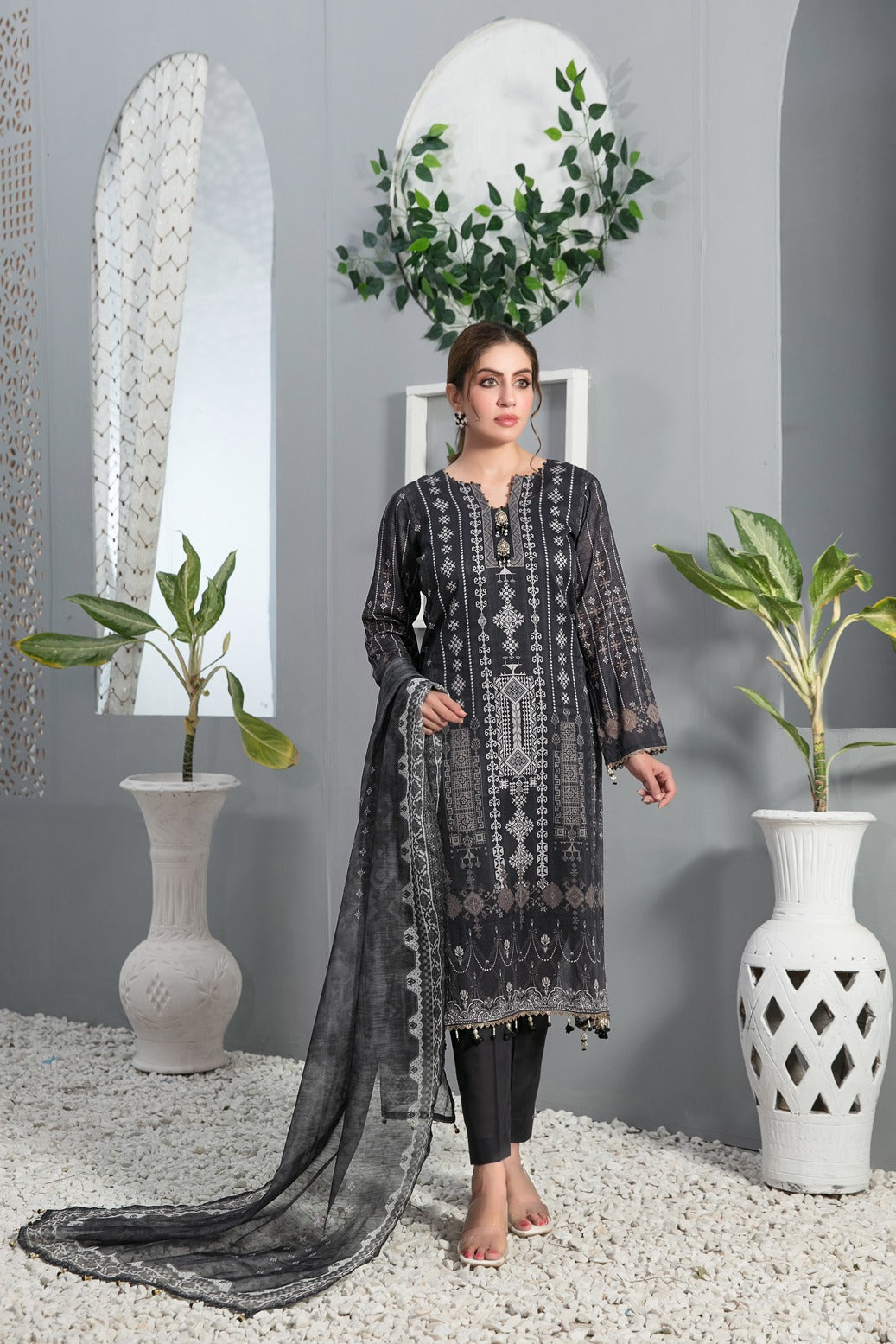 Tawakkal Fabrics 3 Piece Stitched Digital Printed Lawn Suit D-7427