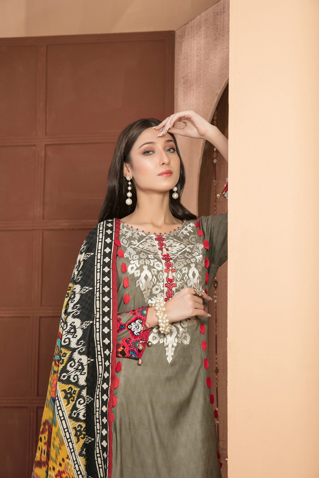 Tawakkal Fabrics 3 Piece Stitched Embroidered Digital Printed Linen Suit D-7531