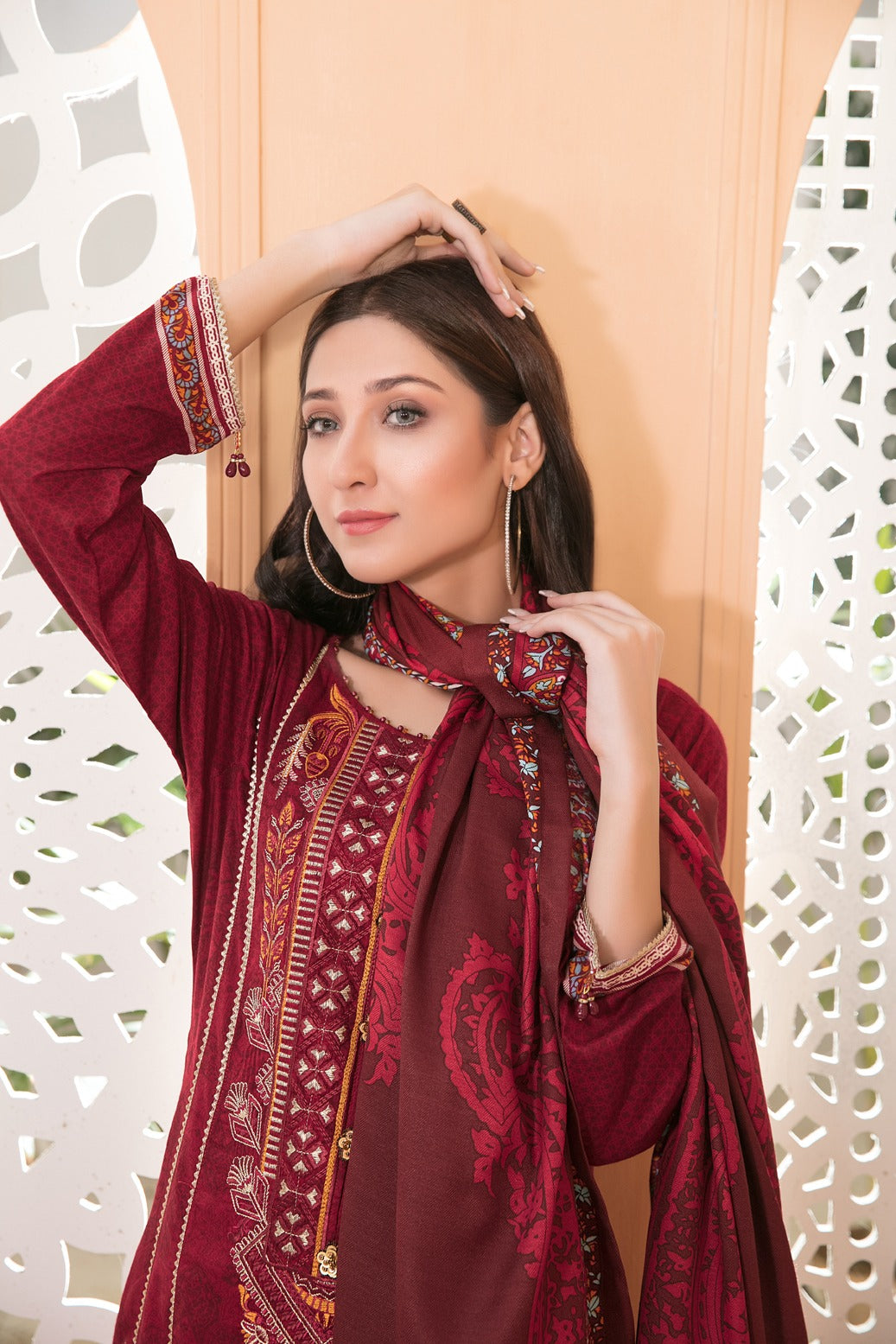 Tawakkal Fabrics 3 Piece Stitched Embroidered Digital Printed Linen Suit D-7539