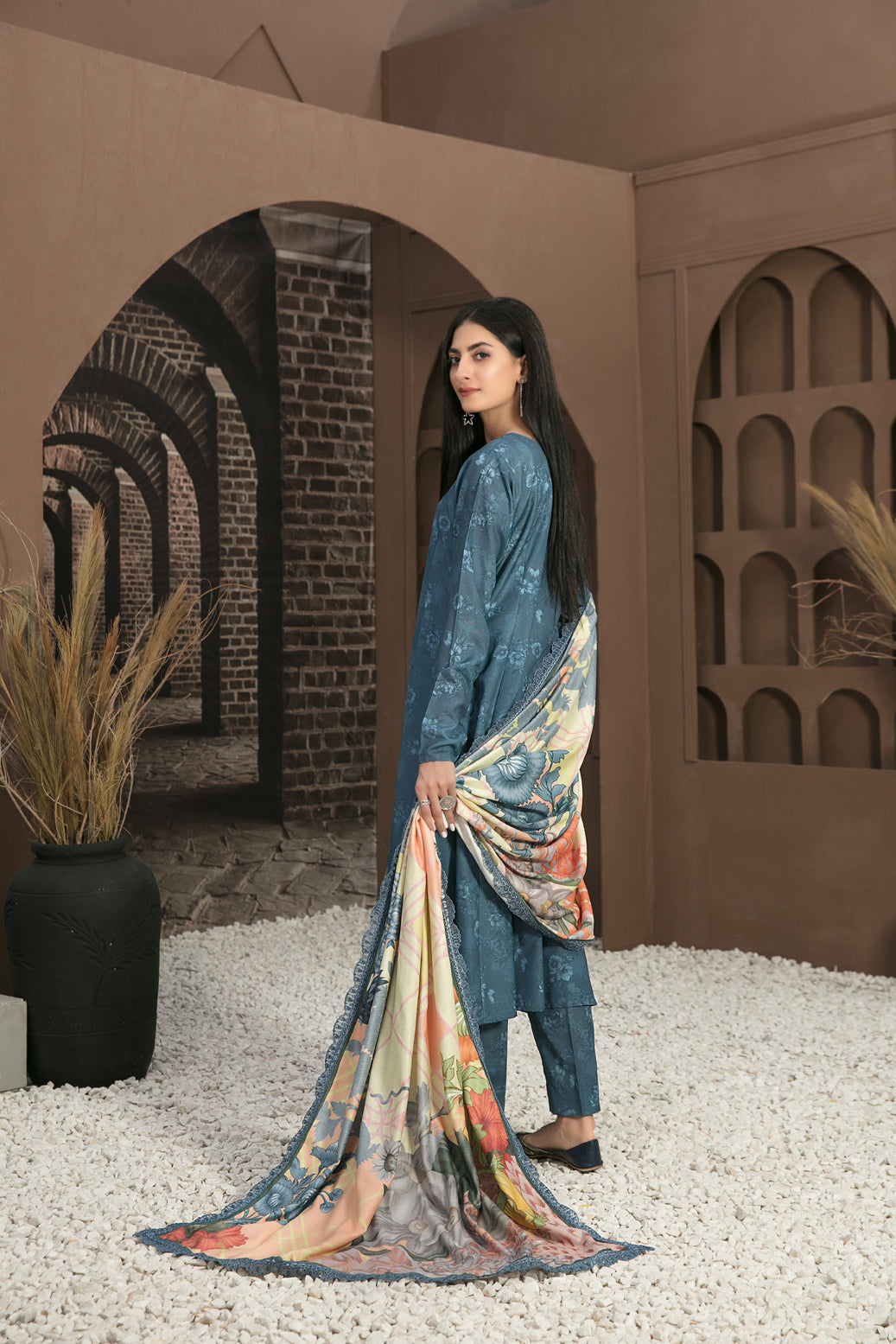 Tawakkal Fabrics 3 Piece Stitched Fancy Embroidered 2-tone Leather Suit D-7895