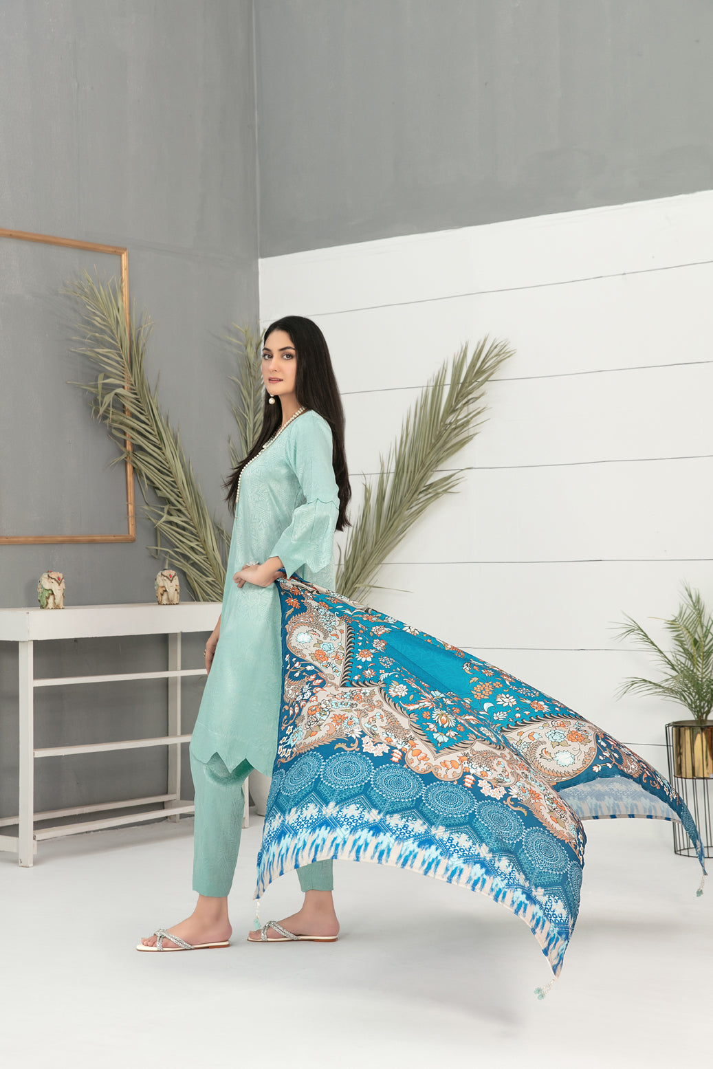 Tawakkal Fabrics 3 Piece Stitched Linen Jacquard Suit D-8162