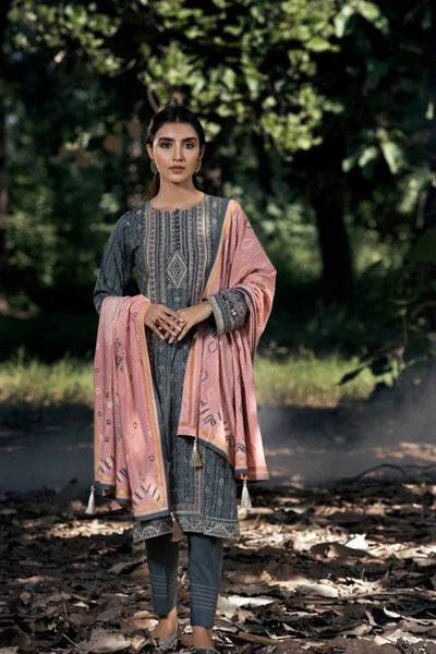 Ready To Wear Lakhany 3 Piece Embroidered Pashmina Suit LSM-2463