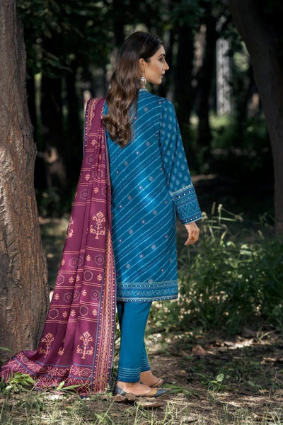 Ready To Wear Lakhany 3 Piece Embroidered Pashmina Suit LSM-2465
