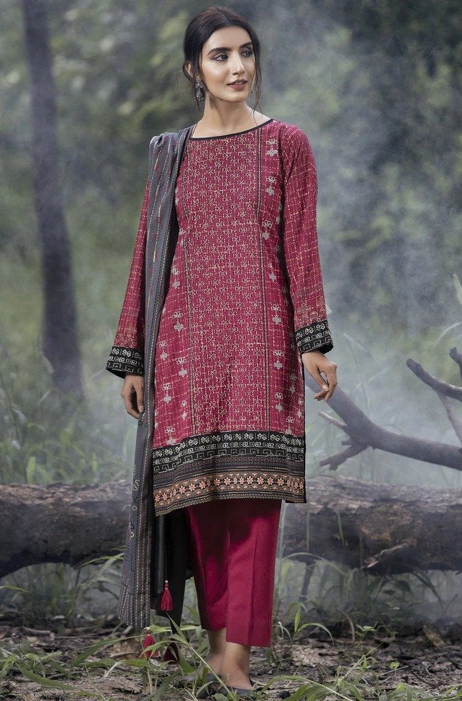 Ready To Wear Lakhany 3 Piece Embroidered Pashmina Suit LSM-2468