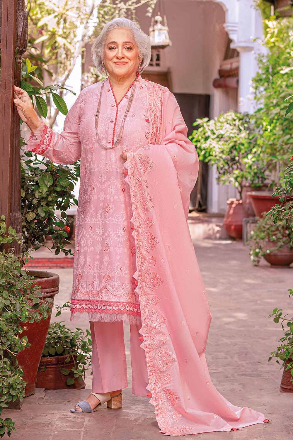 Gul Ahmed 3PC Lawn Unstitched Embroidered Suit DM-32004