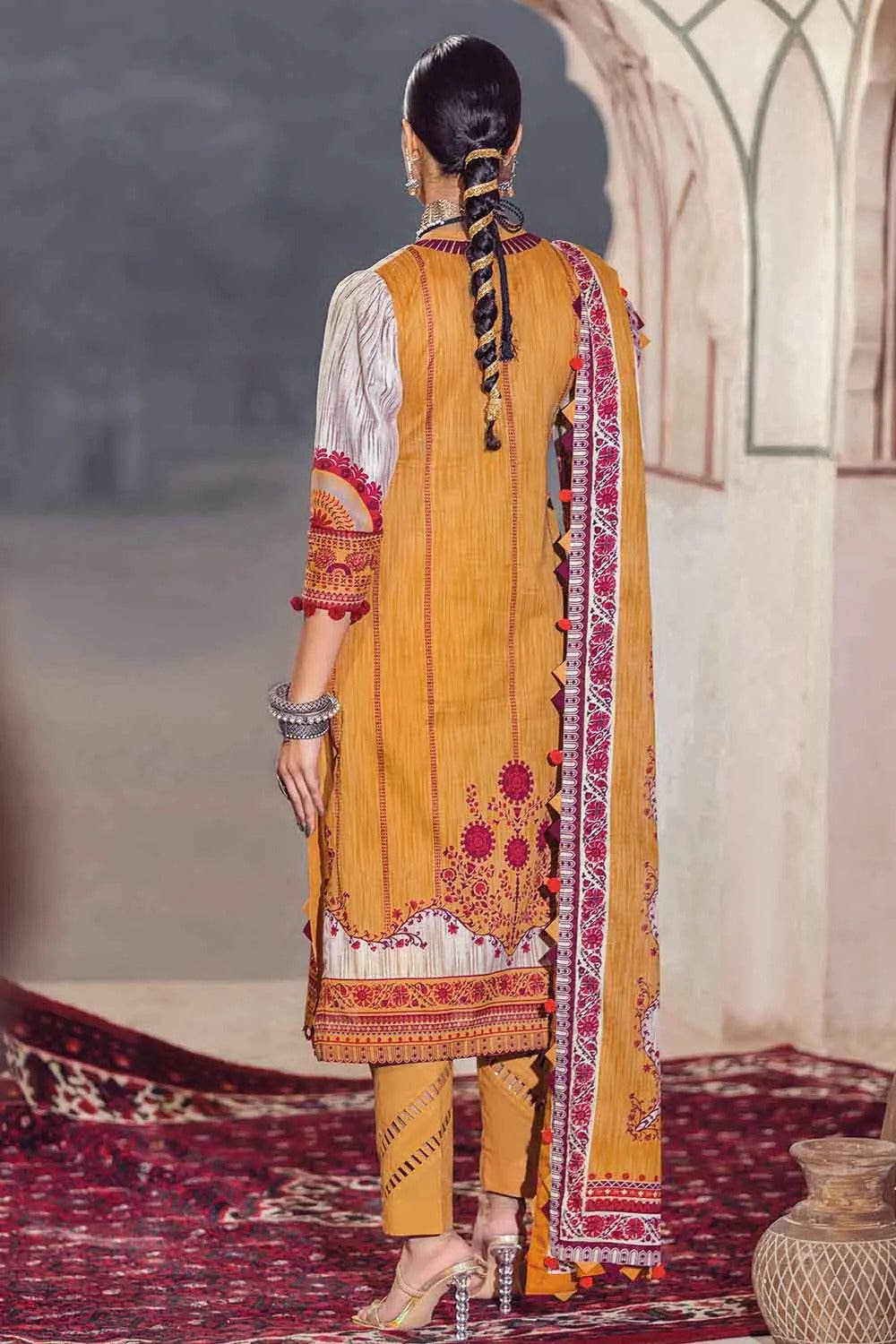 Gul Ahmed 3PC Stitched Printed Lawn Suit Aloe Vera Finish DN-22051