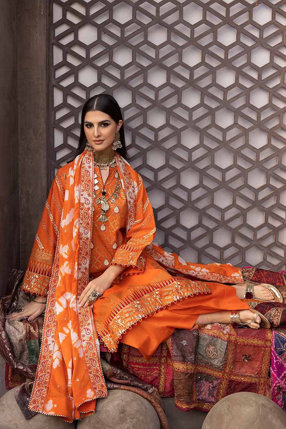 Gul Ahmed 3PC Lawn Gold Printed Unstitched Suit with Embroidered Zari and Sequins Dupatta FE-32057