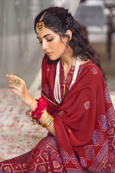 Gul Ahmed 3PC Linen Karandi Jacquard Unstitched Suit MJ-22083