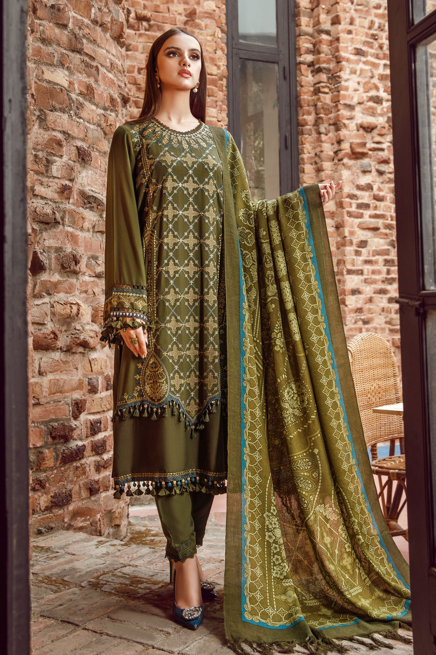 Maria. B 3 Piece Unstitched Linen Embroidered Suit - MPT-1608-A