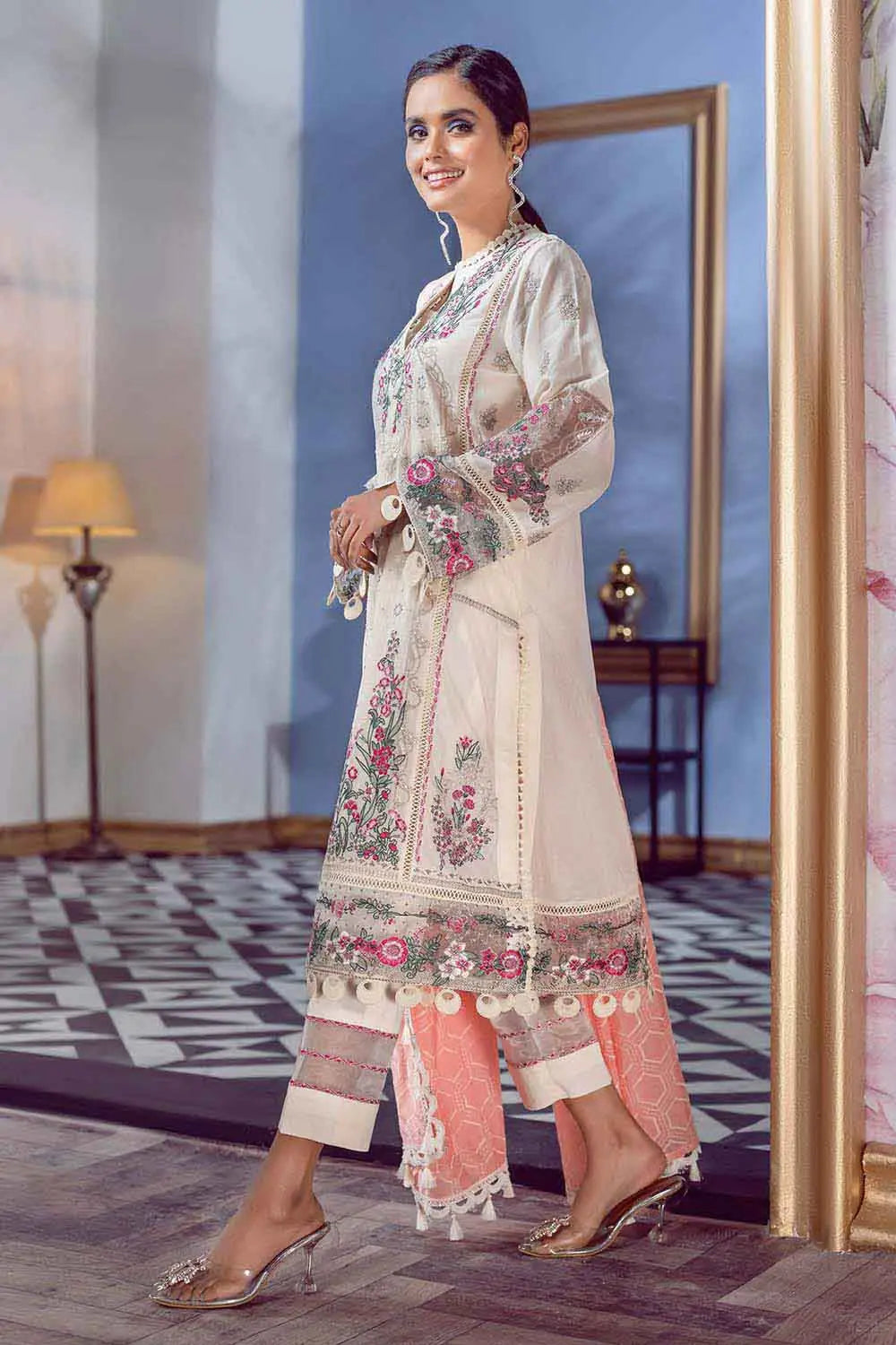 Gul Ahmed 3PC Luxury Lawn Unstitched Suit With Paper Cotton Dupatta PC-22002
