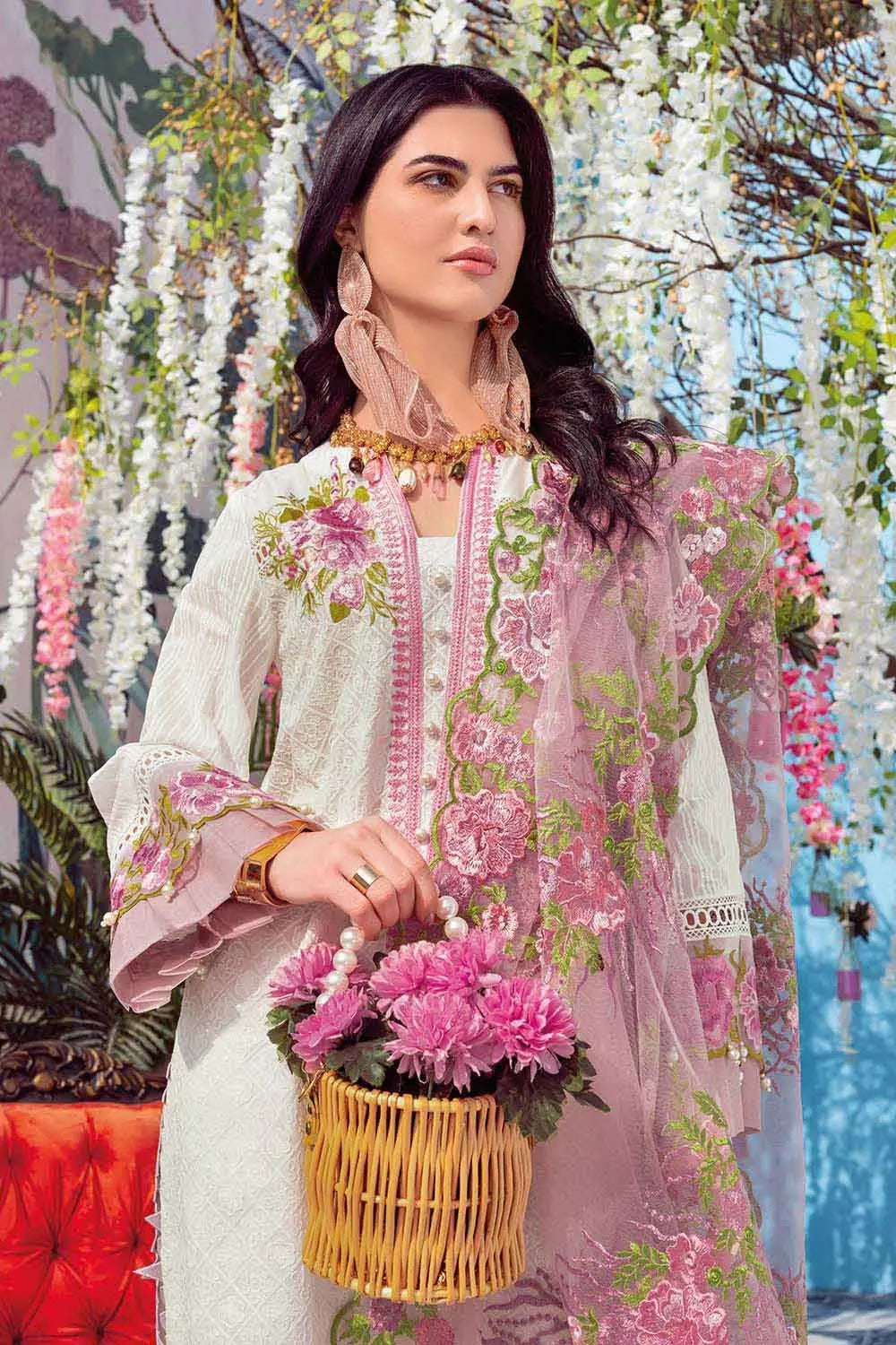 Gul Ahmed 3PC Luxury Lawn Embroidered Unstitched Suit PM-22029