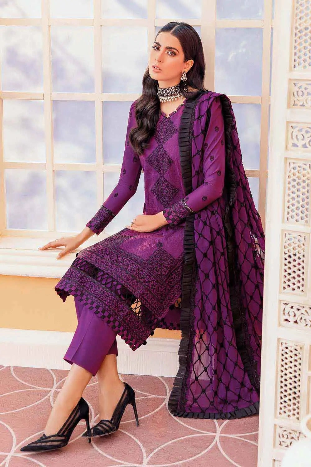 Gul Ahmed 3PC Sequins Embroidered Unstitched Lawn Suit With Embroidered Chiffon Dupatta PM-406