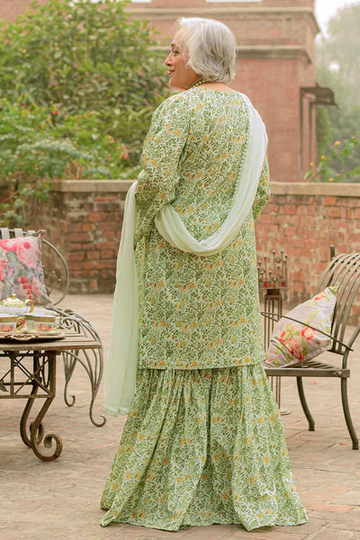 Gul Ahmed 1PC Lawn Unstitched Printed Fabric SL-32037