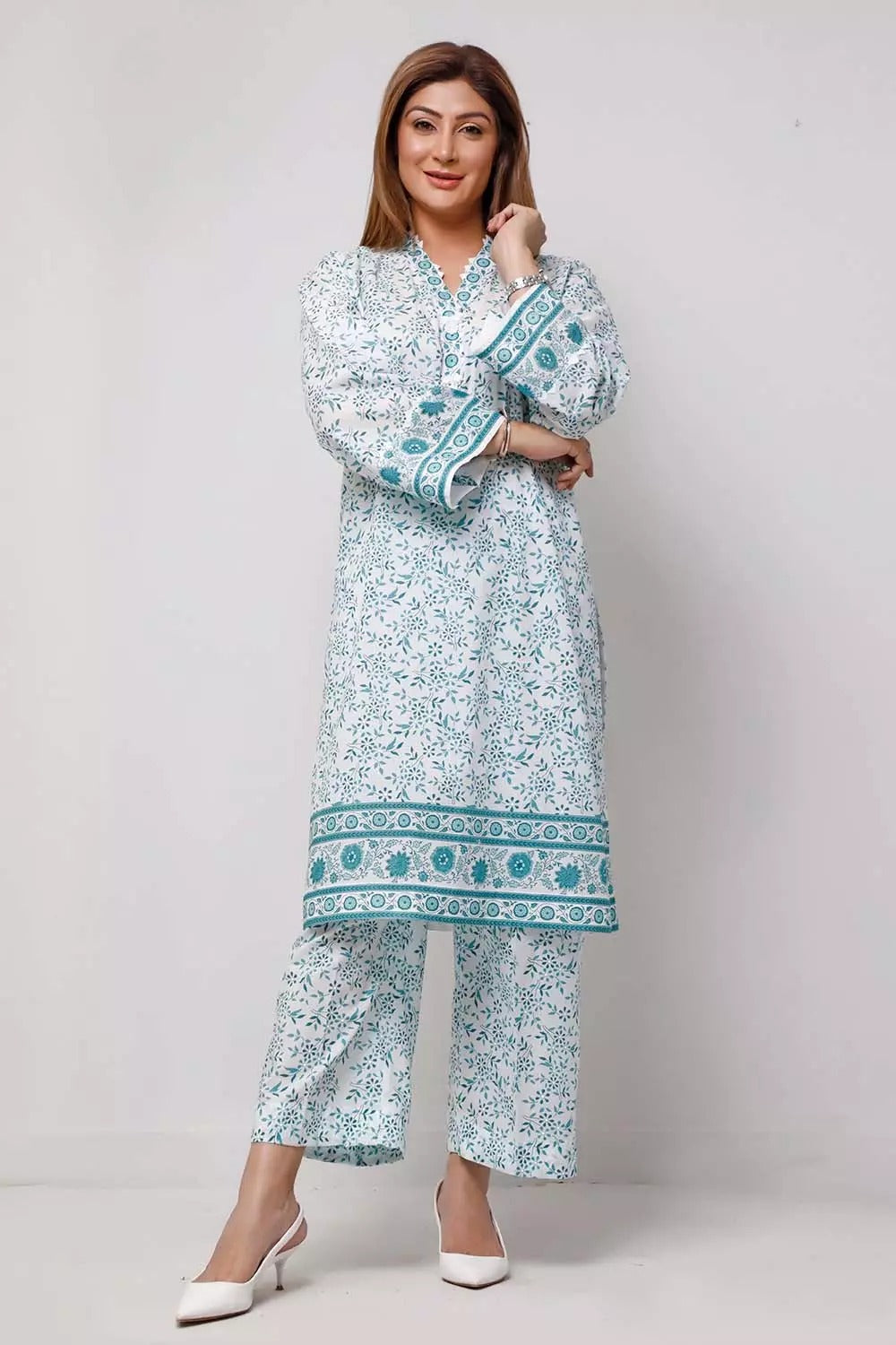 Gul Ahmed 1PC Unstitched Lacquer Printed Lawn Fabric SL-904-A