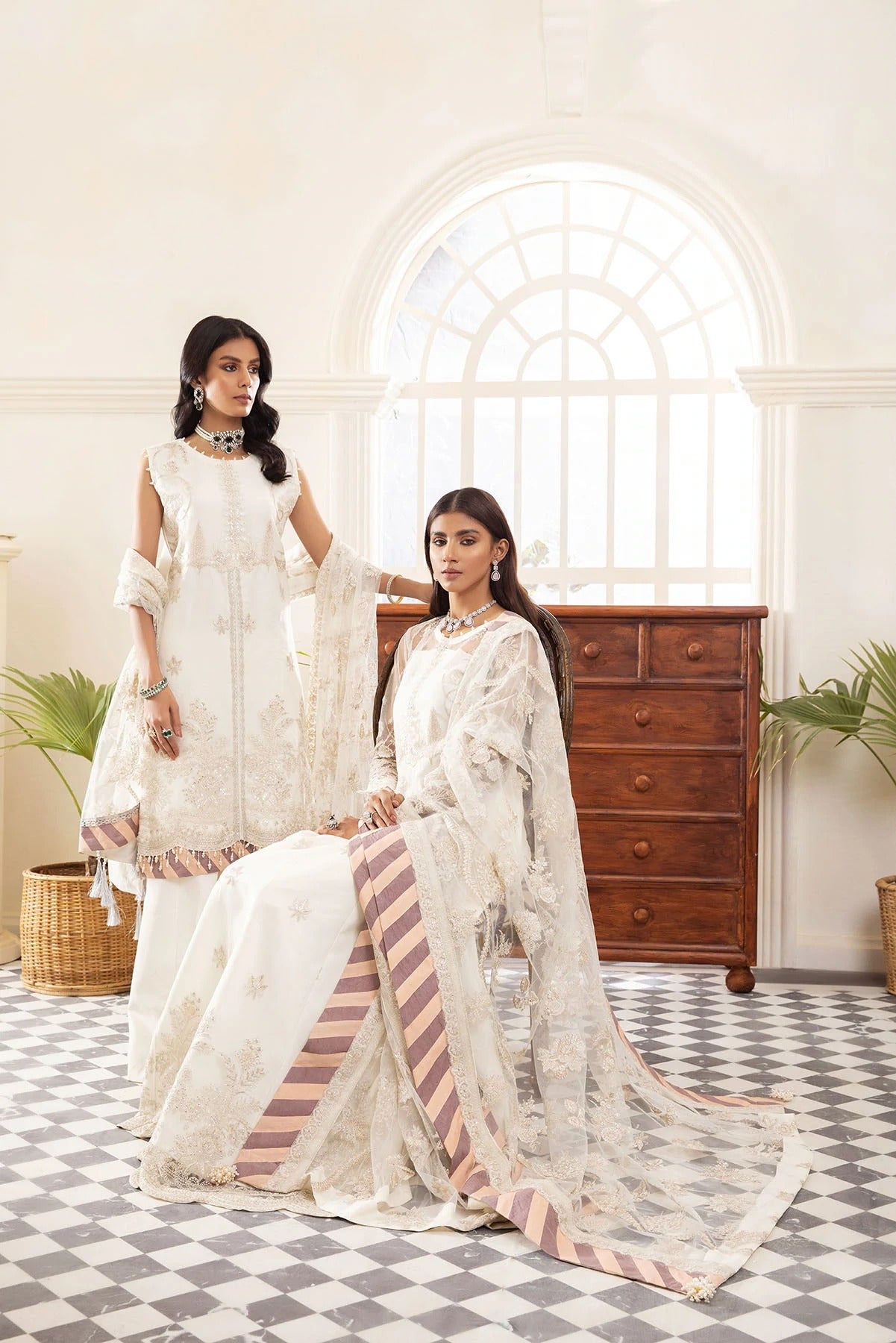 XENIA FORMALS 3 Piece Unstitched Embroidered Chiffon Suit - D-09 SOLARIS
