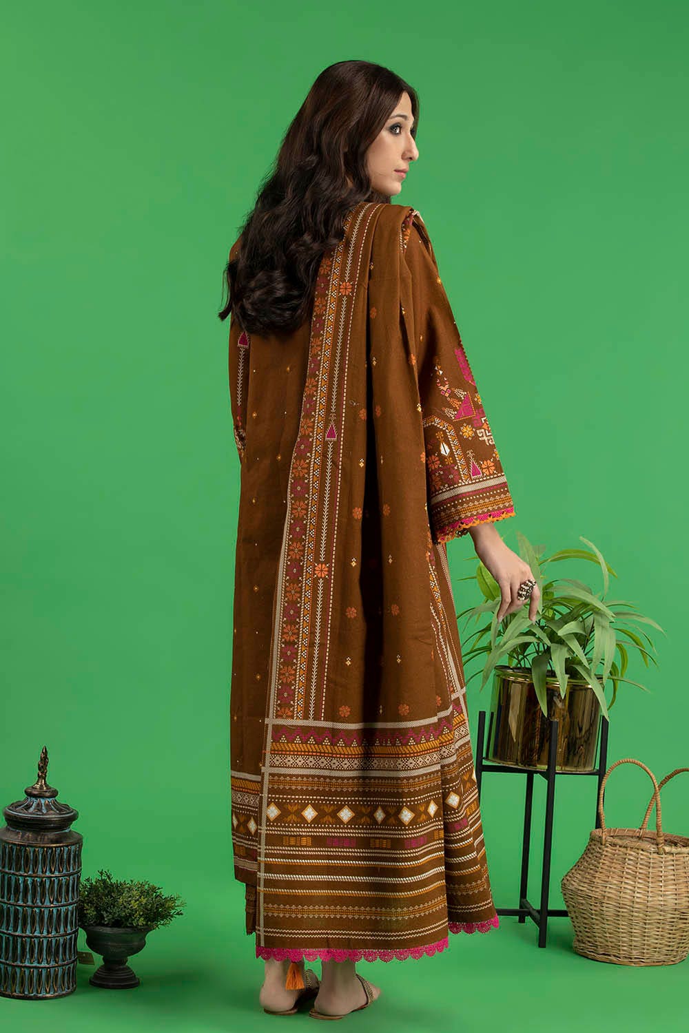 Gul Ahmed 2PC Corduroy Unstitched Shirt With Cotton Net Dupatta TCD-22001