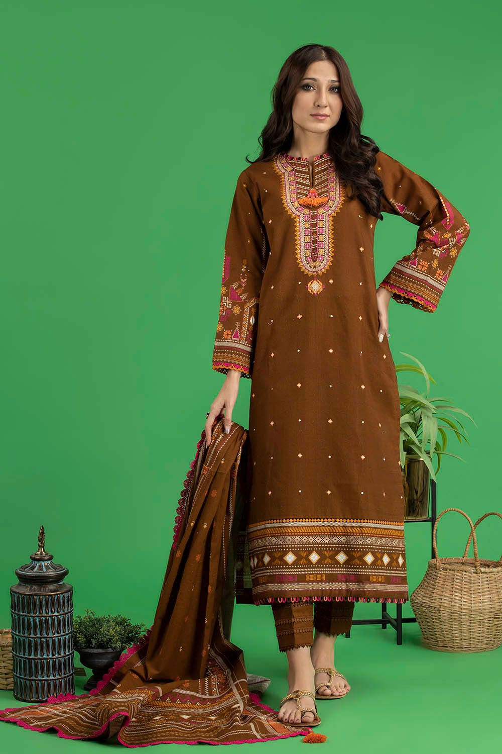 Gul Ahmed 2PC Corduroy Unstitched Shirt With Cotton Net Dupatta TCD-22001