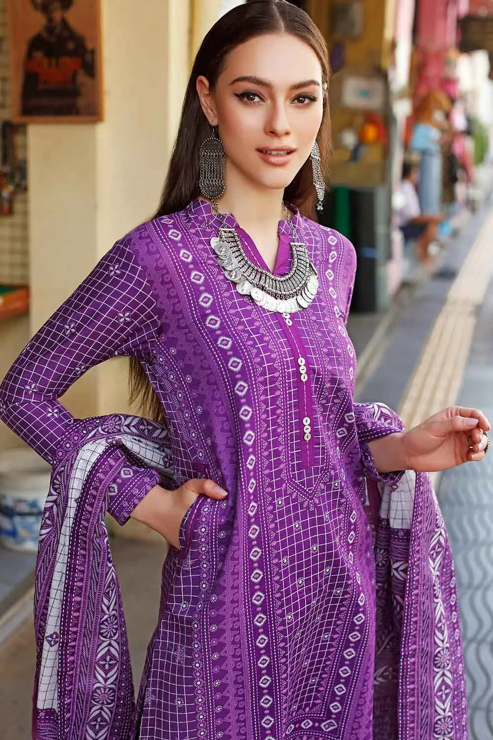 Gul Ahmed 2PC Unstitched Lacquer Printed Lawn Suit TL-22029 A