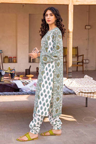 Gul Ahmed 2PC Lawn Unstitched Printed Shirt Trousers Suit TL-32025 A