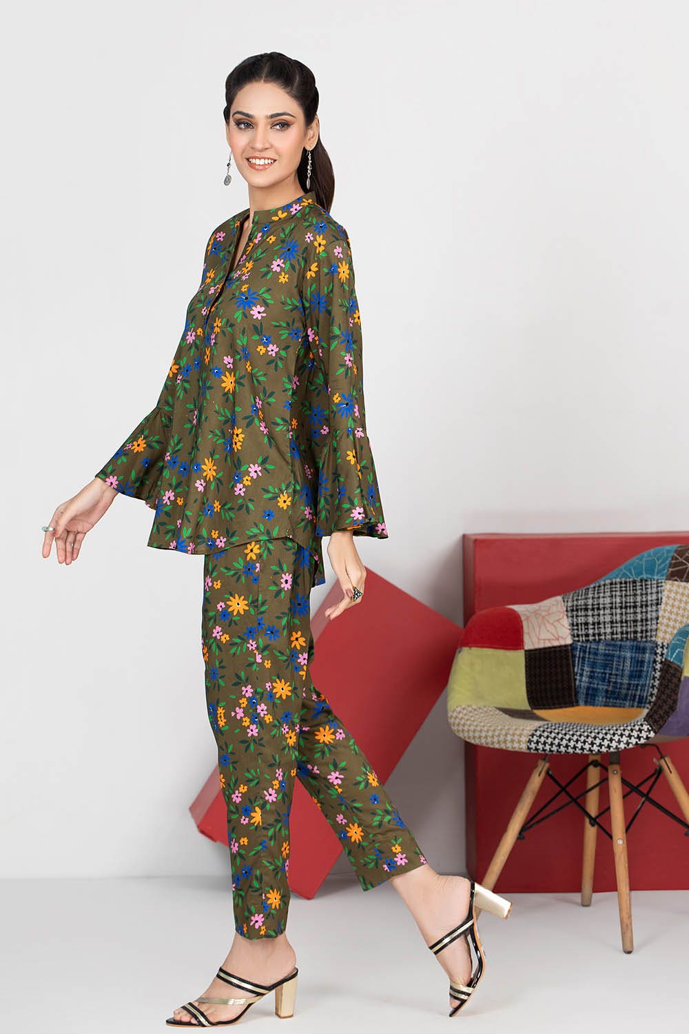 Gul Ahmed 2PC Linen Stitched Digital Printed Suit VT-22014